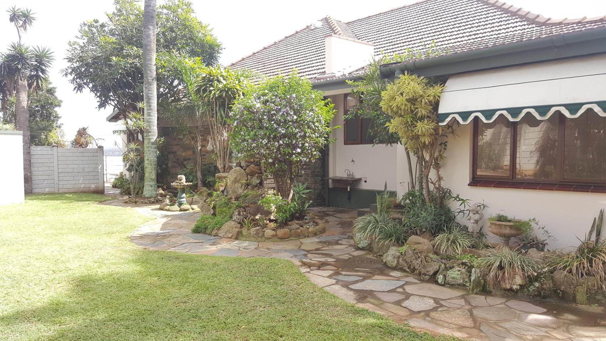 Bleu Bird Guesthouse Durban Exterior foto